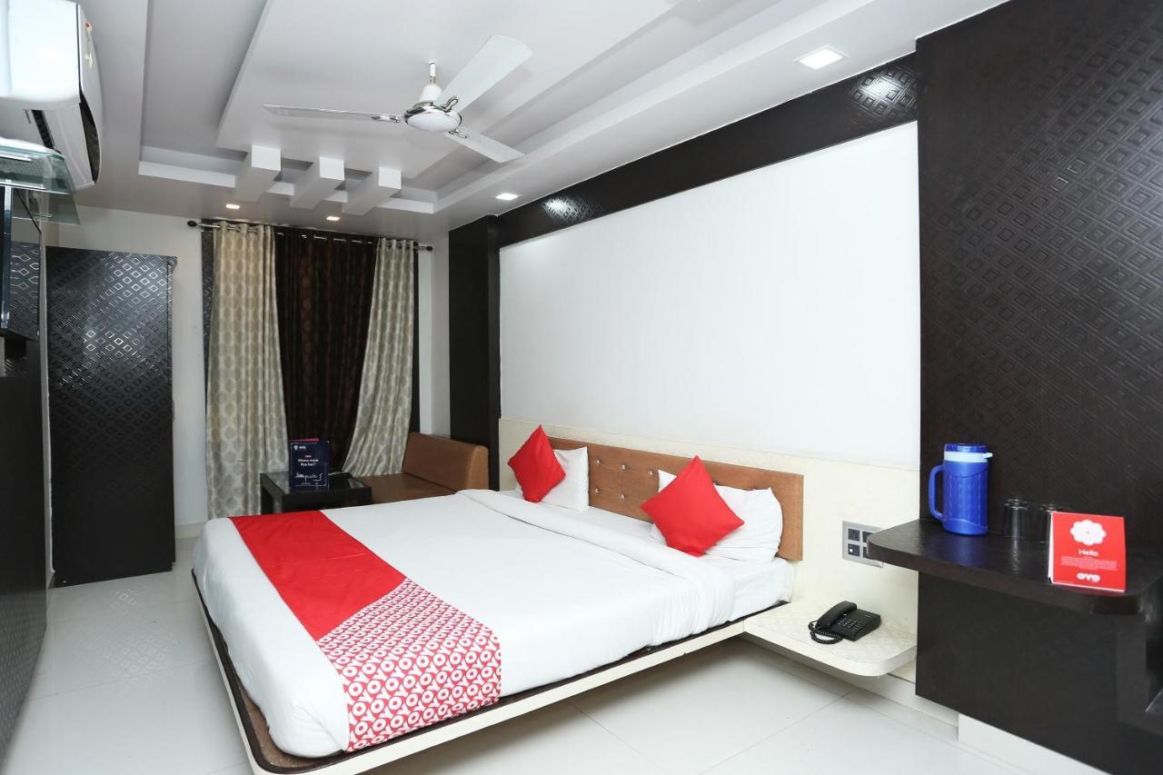 Collection O 3995 Hotel Shree Kishan Palace ボーパール エクステリア 写真