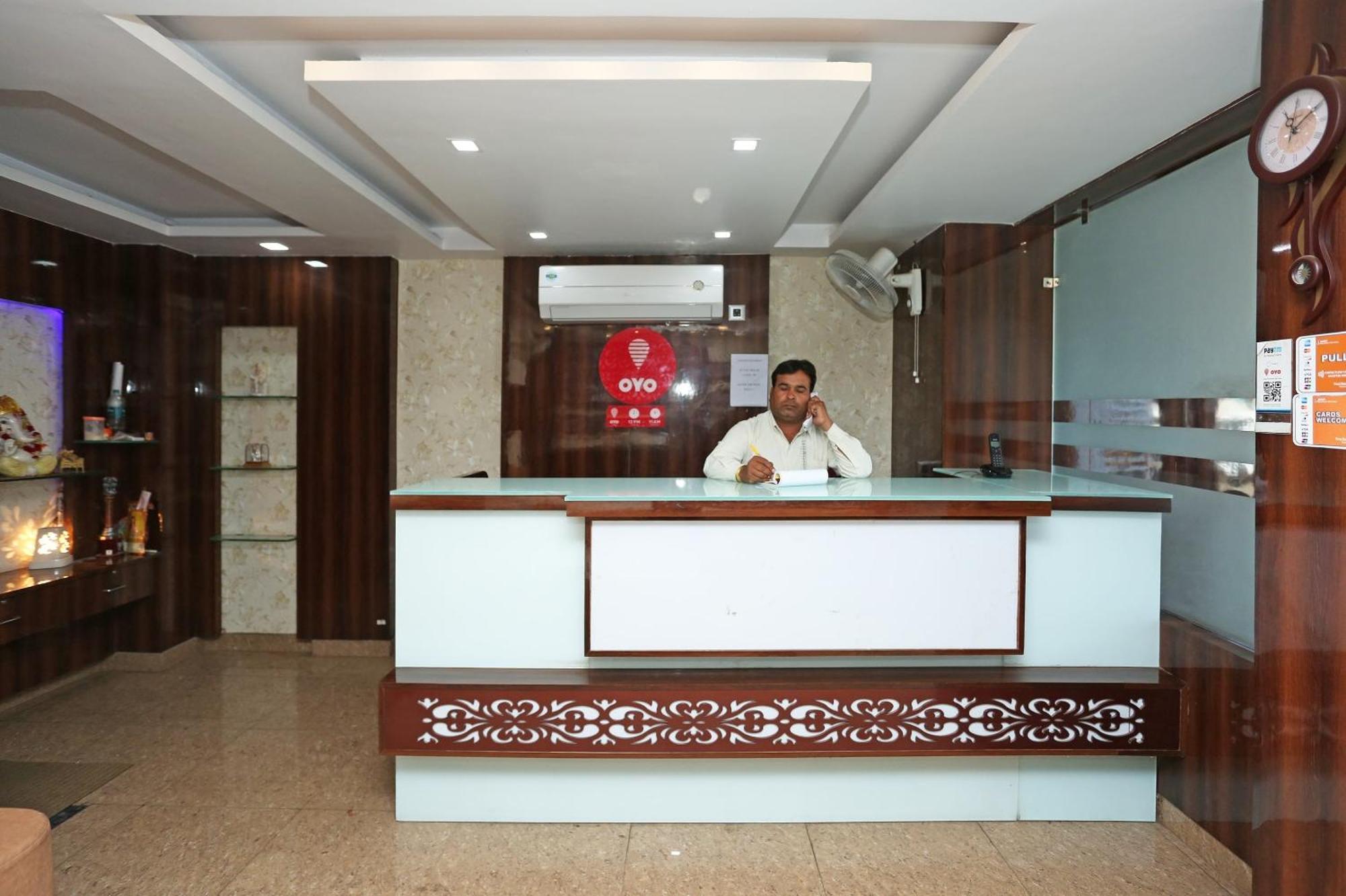 Collection O 3995 Hotel Shree Kishan Palace ボーパール エクステリア 写真